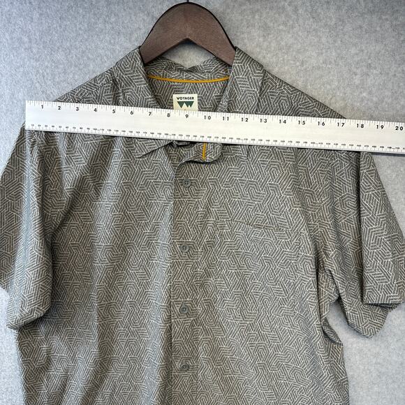 Voyager Alpine Shirt Mens Medium Gray Geometric Short Sleeve Button Up Pocket - Picture 12 of 13
